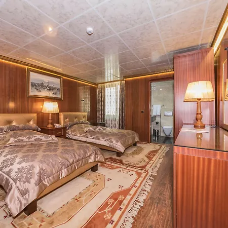 Cevheri's Hotel 4*