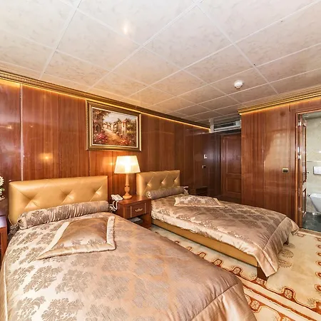 Hotel Cevheri's